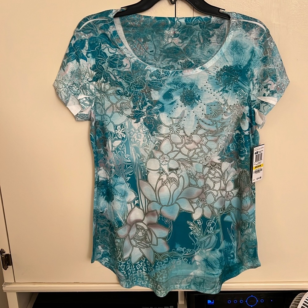 Style & Co. Top